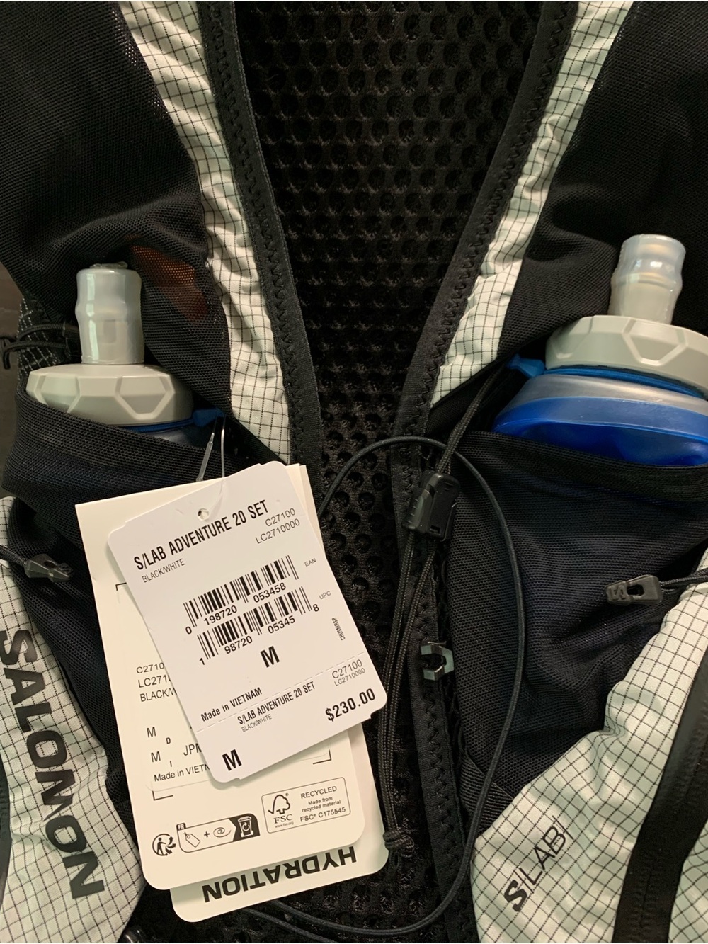 Salomon Black and Gray S-Lab Running Hydration Vest - Picture 10 of 10